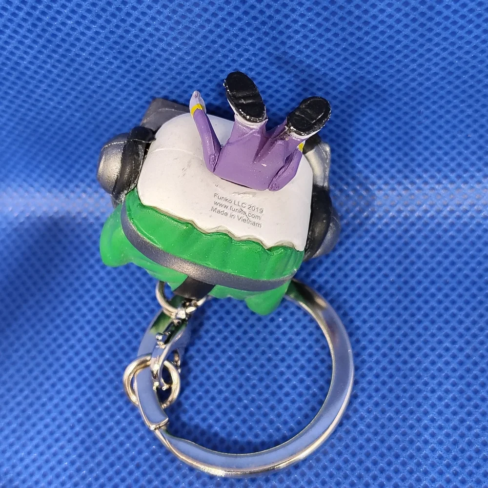 The Joker Gamer Pocket Pop! Keychain - Picture 3 of 5